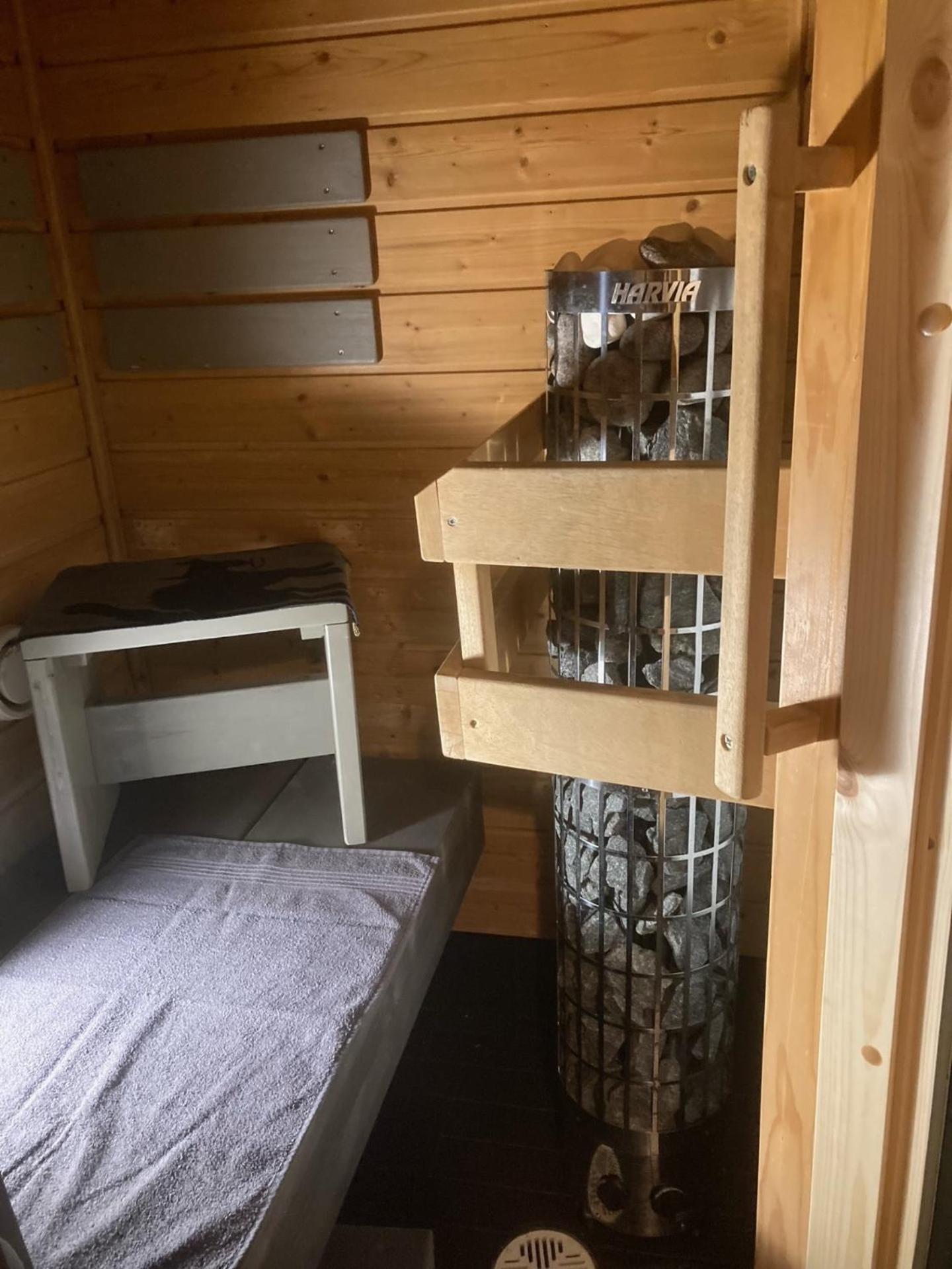 Mukava Saunallinen Kaksio Omalla Sisaeaenkaeynnillae Ja Ilmaisella Autopaikalla 库奥皮奥 外观 照片